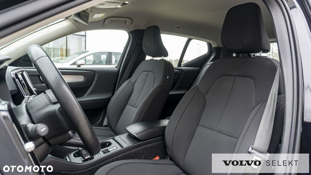 Volvo XC 40 - 11