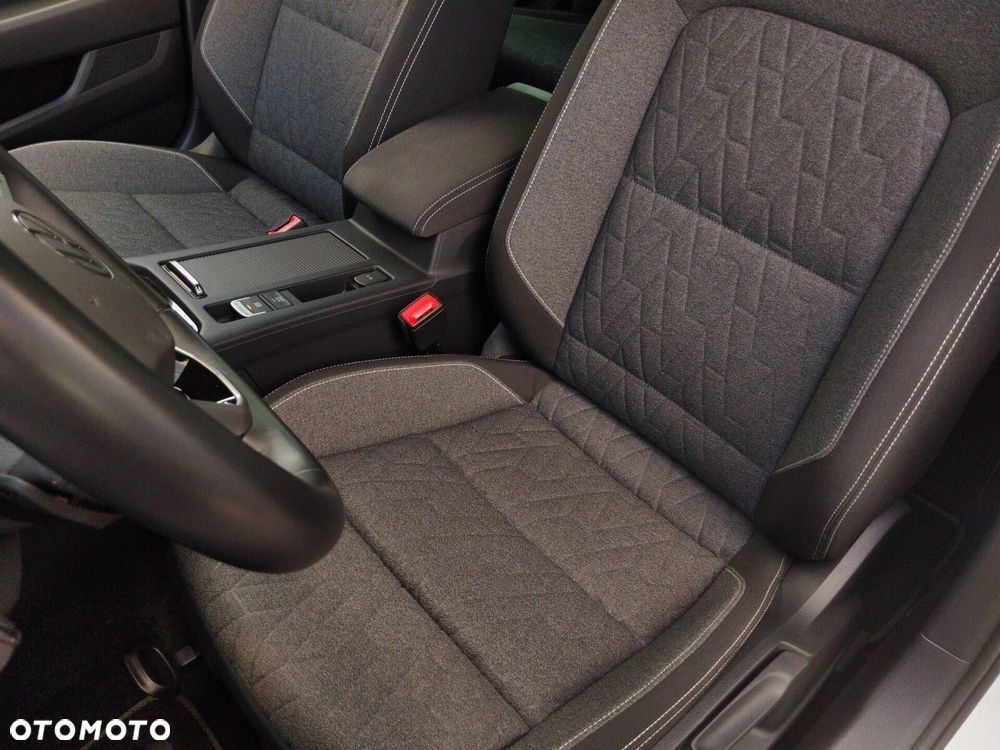 Volkswagen Passat - 14