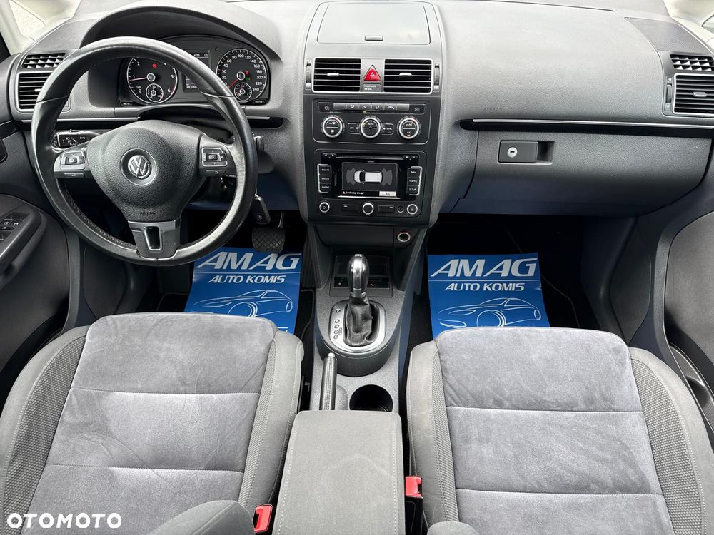 Volkswagen Touran 2.0 TDI DPF DSG Life - 22
