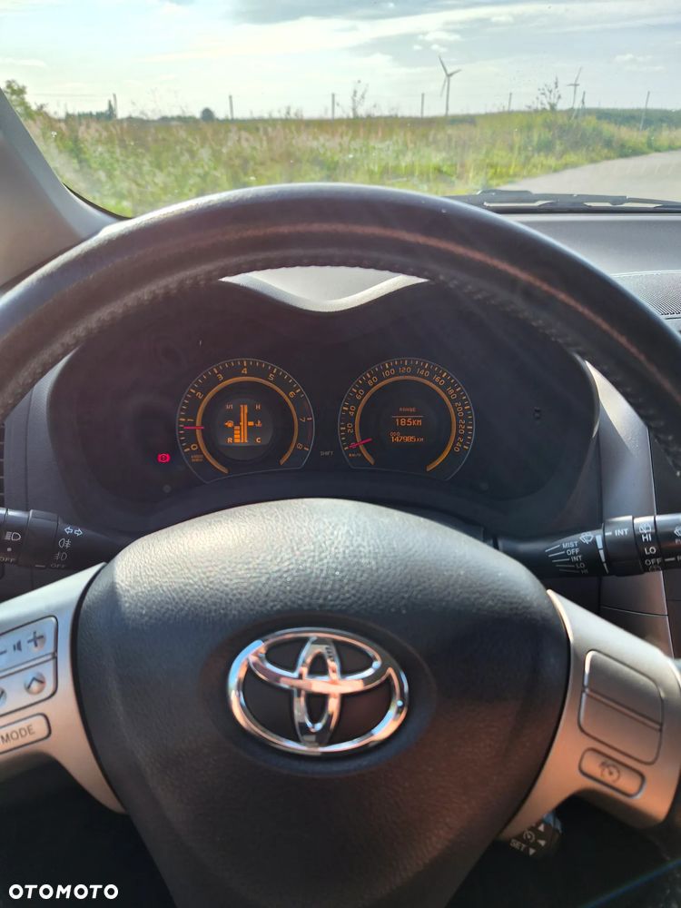 Toyota Auris 1.6 VVT-i Premium - 7