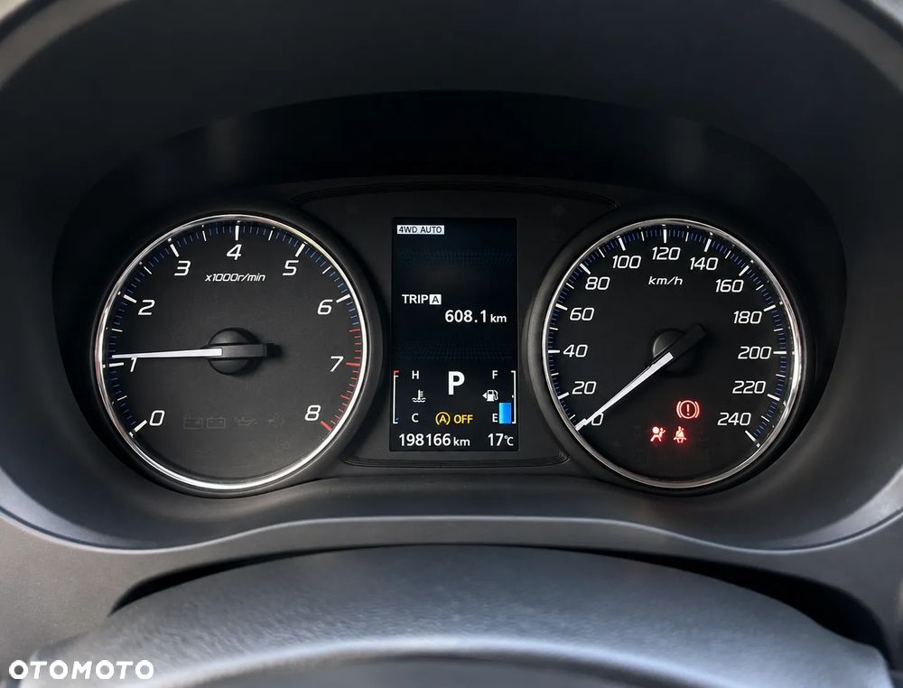 Mitsubishi Outlander 2.0 Intense + CVT - 12