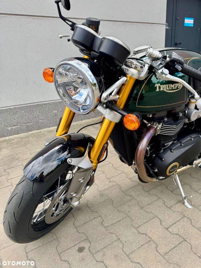 Triumph Thruxton - 2