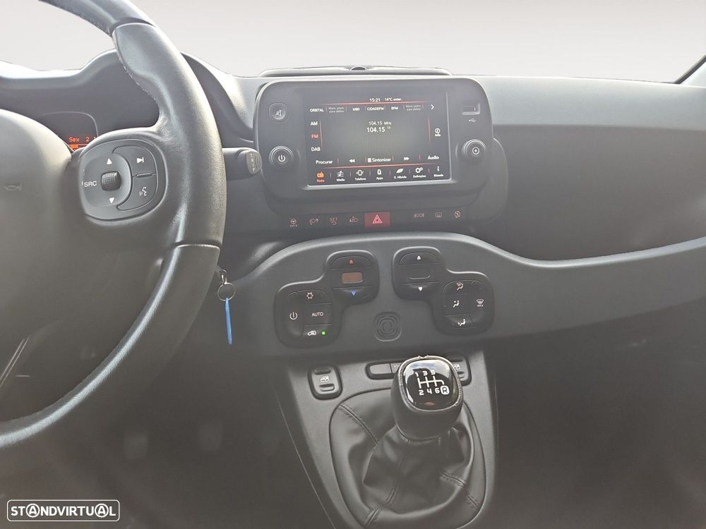 Fiat Panda 1.0 Hybrid (RED) - 11