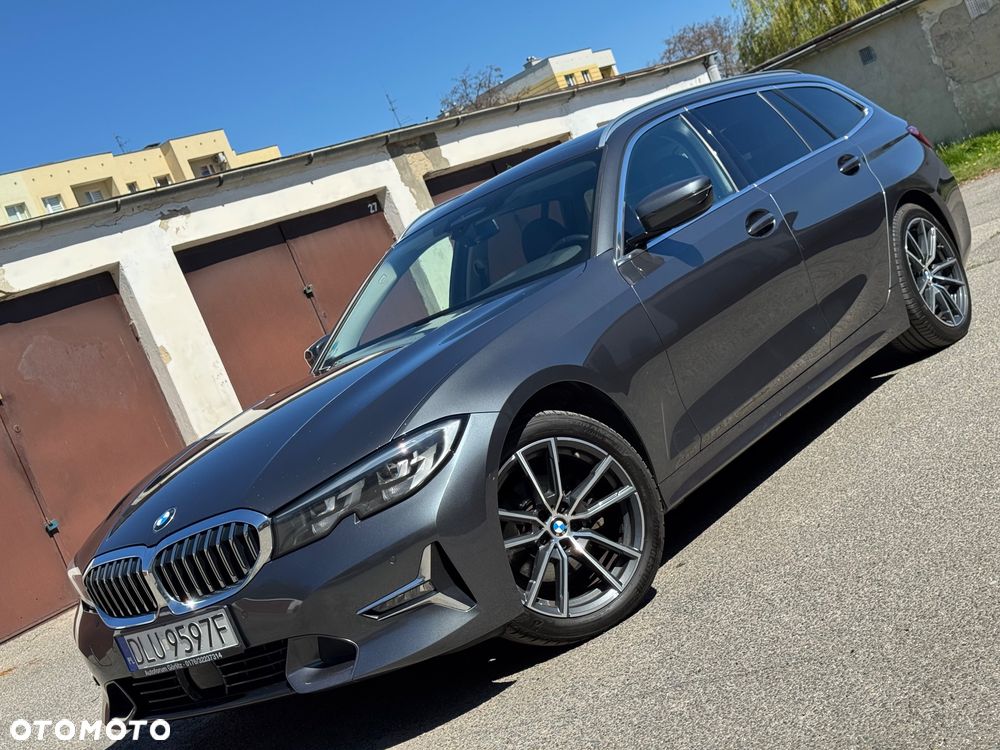 BMW Seria 3 320d Luxury Line - 2