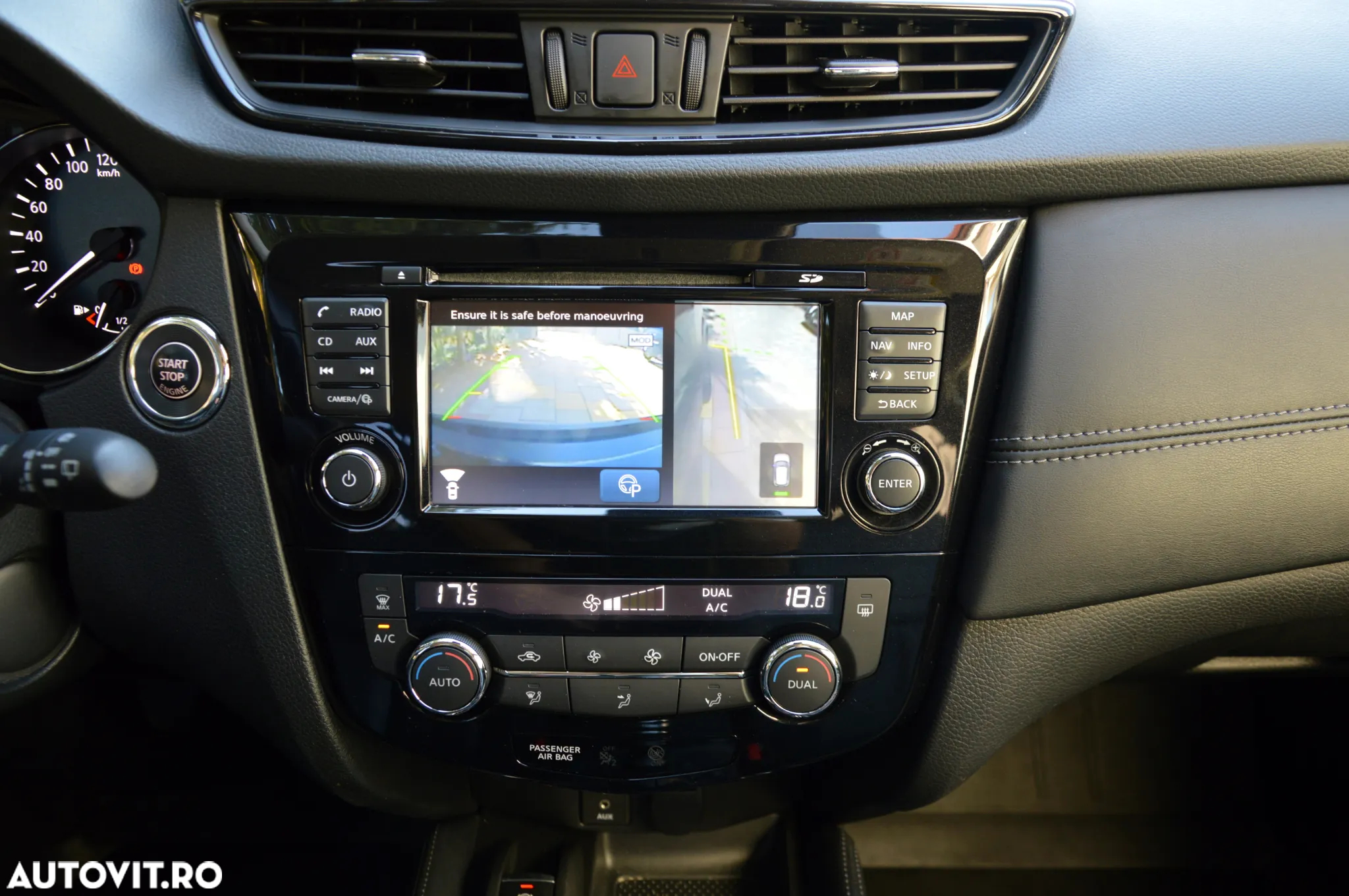 Nissan X-Trail 1.6 DIG-T Tekna - 31