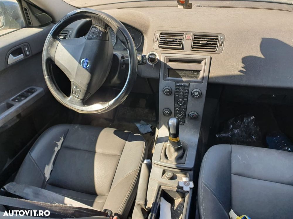 amortizor telescop stanga dreapta fata spate calaret turbina pompa vacuum abs Volvo V50  motor 2.0D 136cp D4204 T,dezmembrez - 5