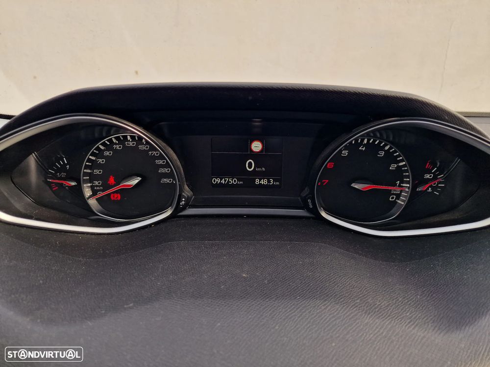 Peugeot 308 1.2 PureTech Active - 17