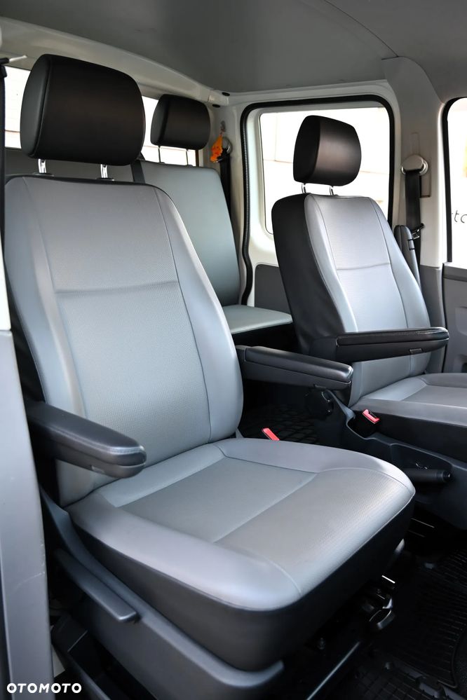 Volkswagen Transporter Doka - 33