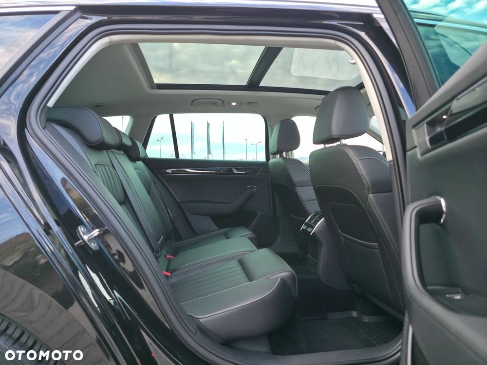 Skoda Superb 2.0 TDI SCR 4x4 L&K DSG - 29