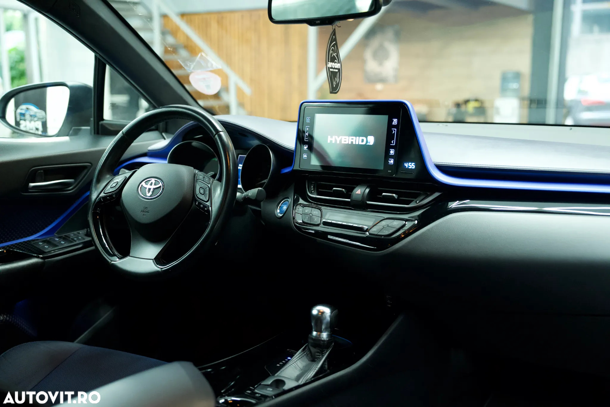 Toyota C-HR 1.8 HSD 122 CP 4x2 CVT Cult - 16