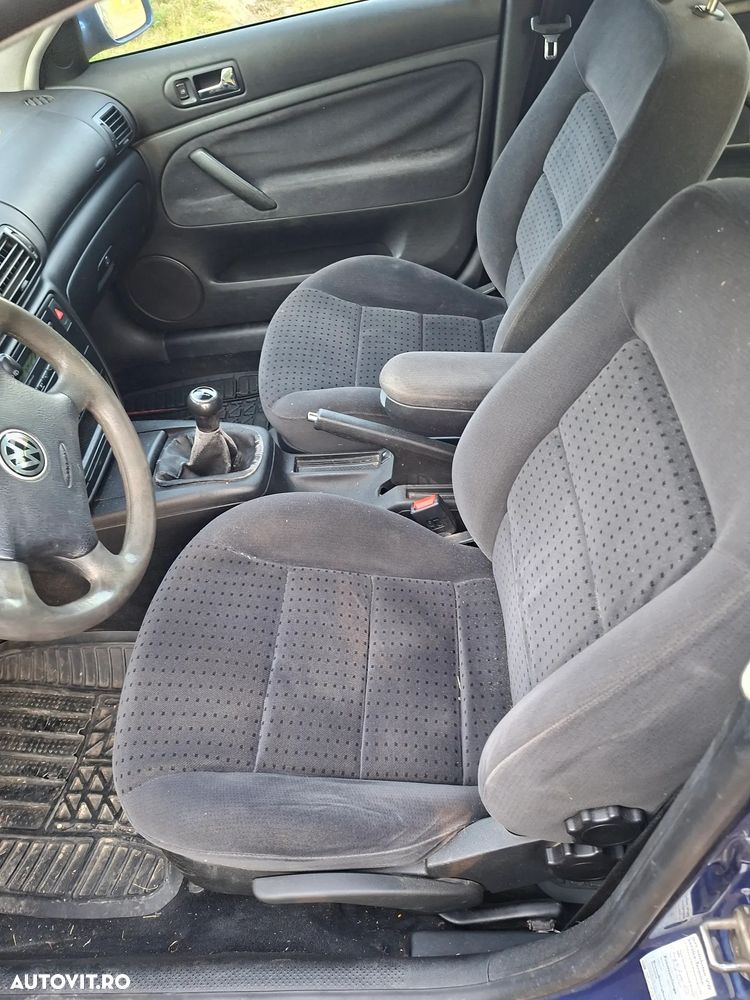 Volkswagen Passat Variant TDI - 6