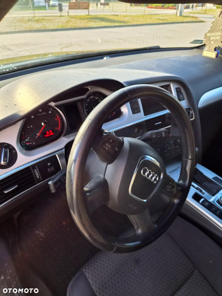 Audi A6 Avant - 13