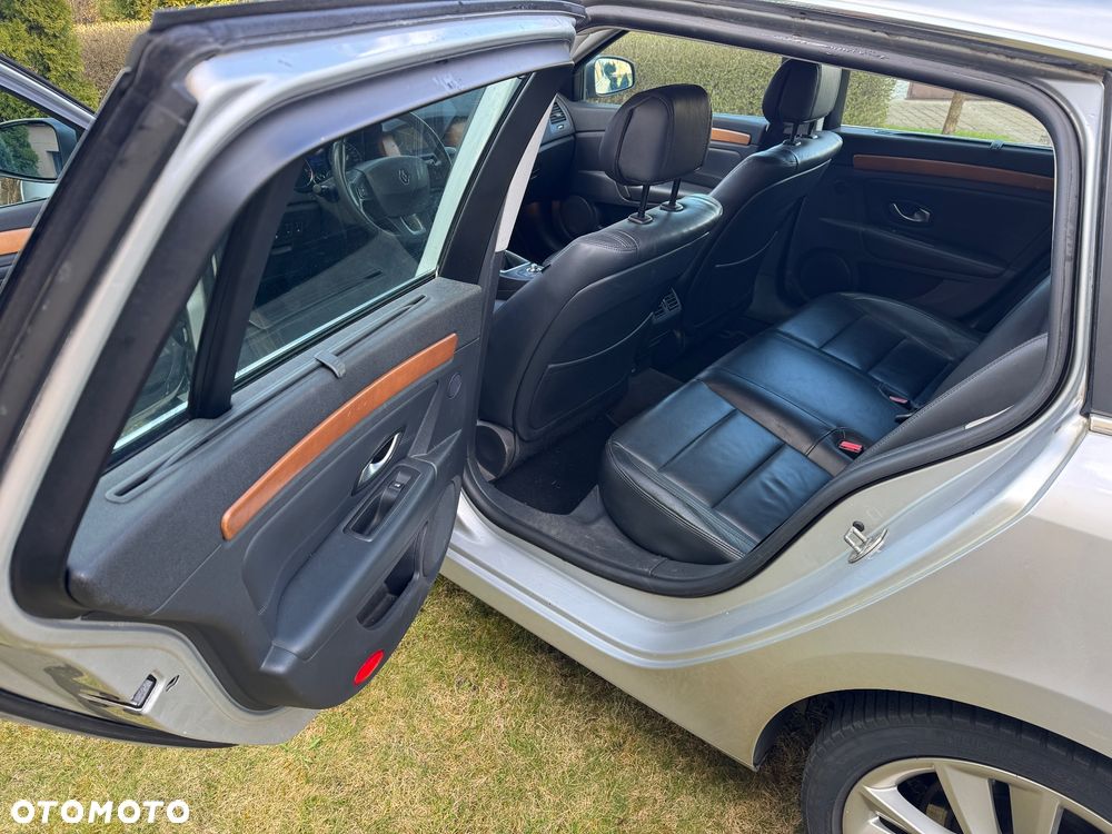 Renault Laguna 2.0 DCi Initiale - 14