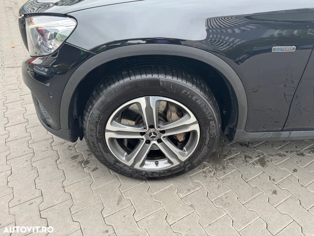 Mercedes-Benz GLC - 9