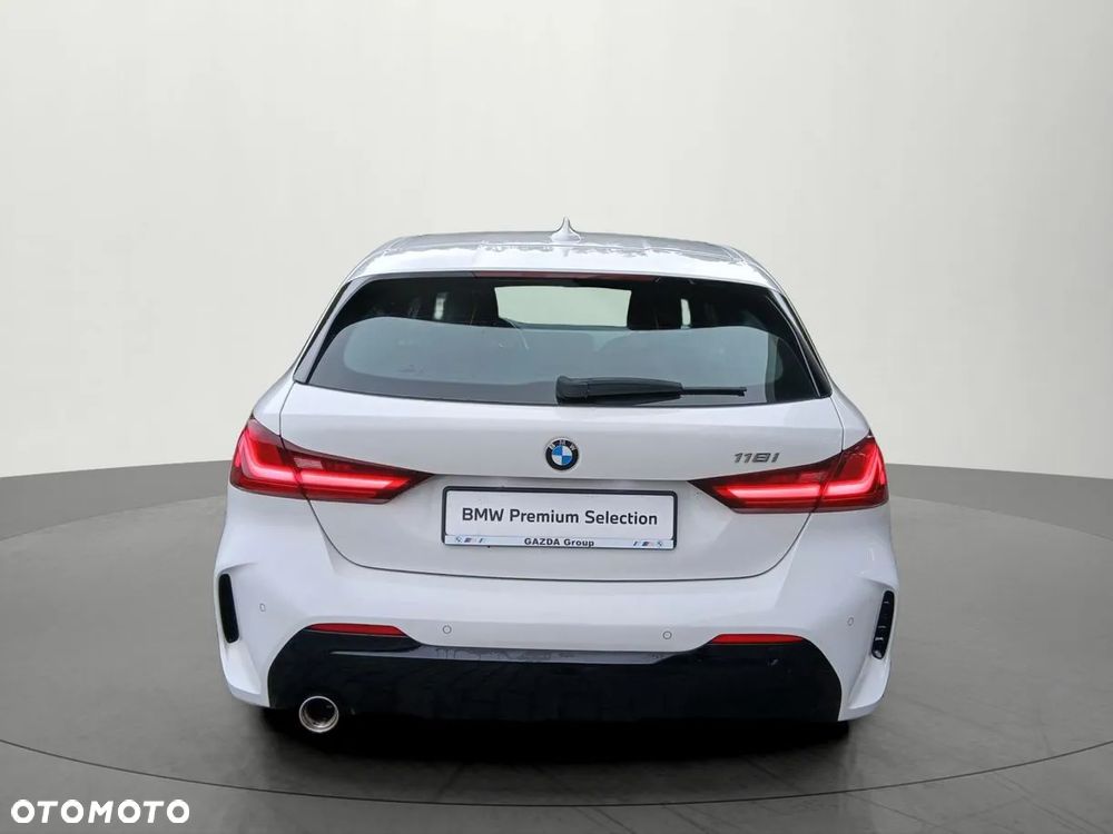 BMW Seria 1 118i M Sport - 4