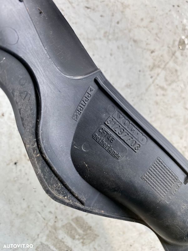 Protectie stanga parbriz VOLVO XC60 2009-2017 31297703 - 2