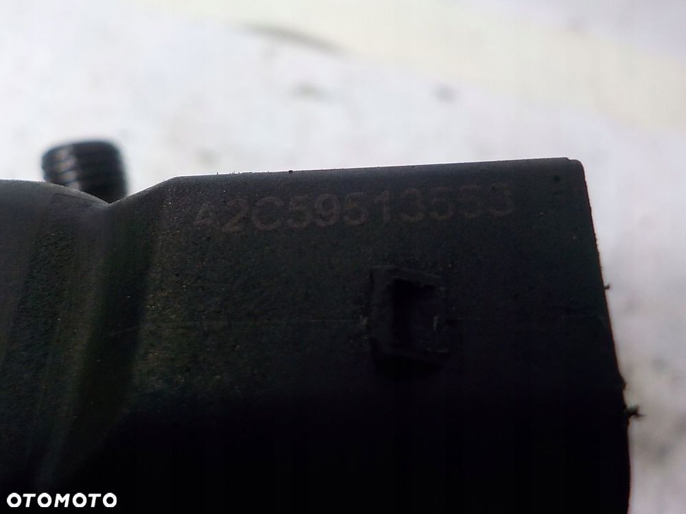 LAND ROVER RANGE ROVER SPORT I L320 WTRYSKIWACZ A2C59513553 2.7 V6 - 4