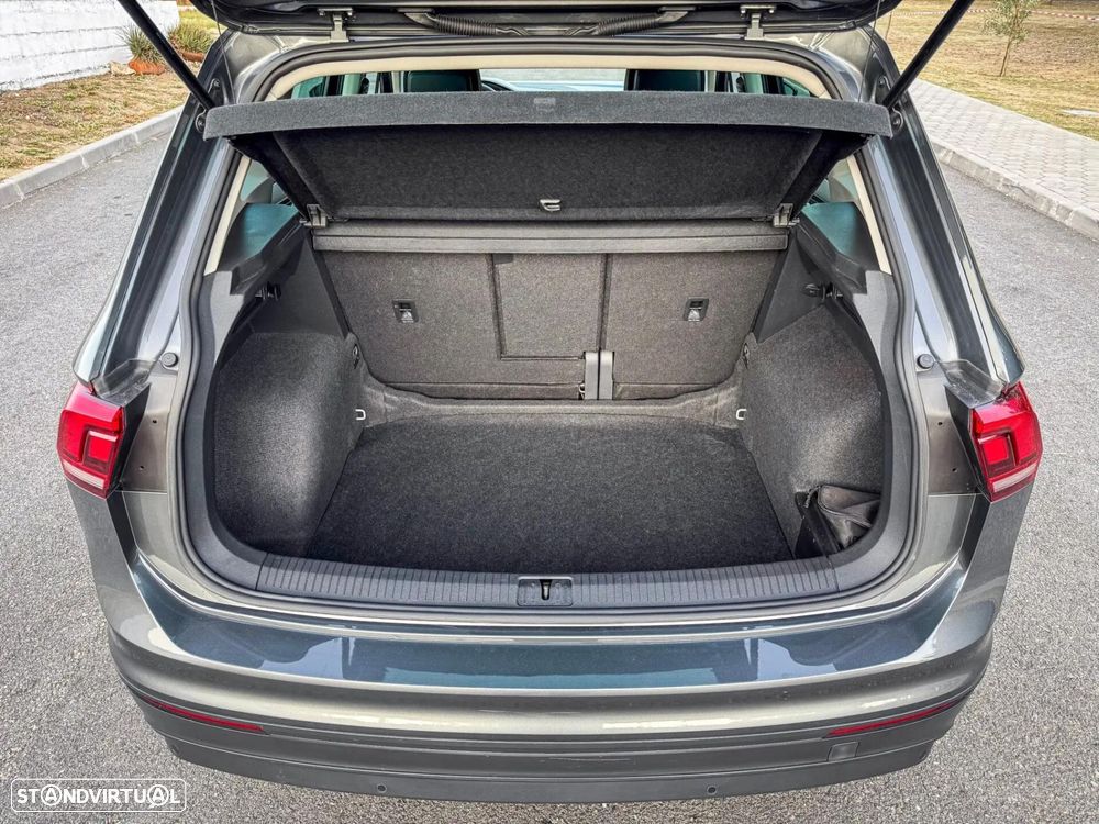 VW Tiguan 1.6 TDI Trendline - 12