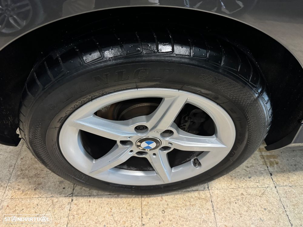 BMW 116 d Corporate Edition - 12