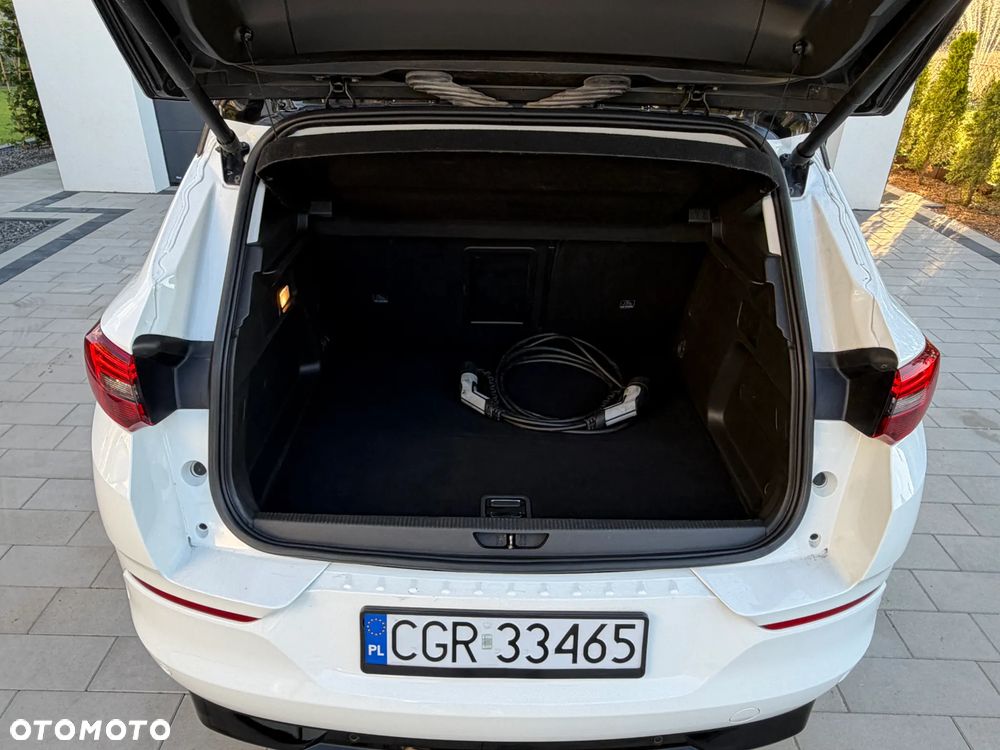 Opel Grandland 1.6 T PHEV 4x4 GS Line - 37