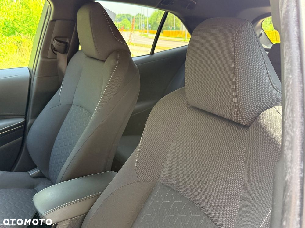 Toyota Corolla 1.8 Hybrid Comfort - 19