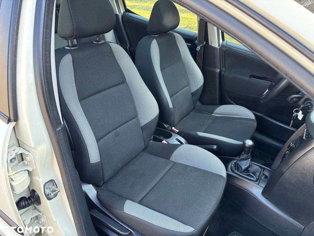 Peugeot 207 75 Filou - 14