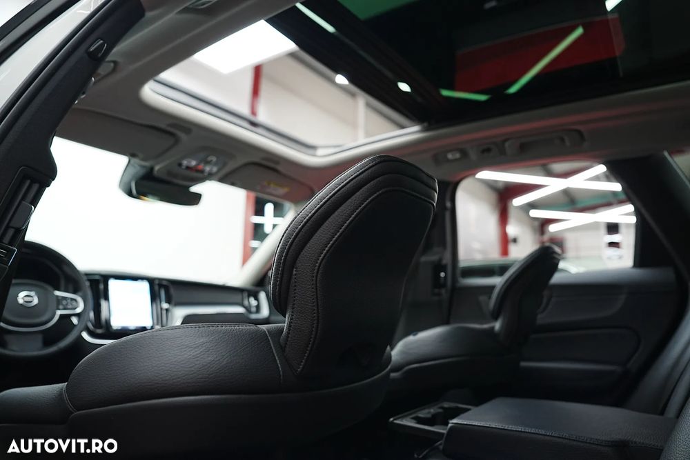 Volvo XC 60 Recharge T6 Twin Engine eAWD Inscription Expression - 26