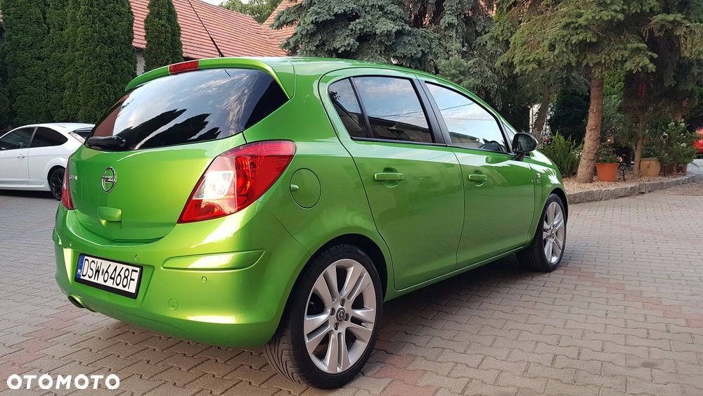 Opel Corsa 1.4 16V Enjoy - 2