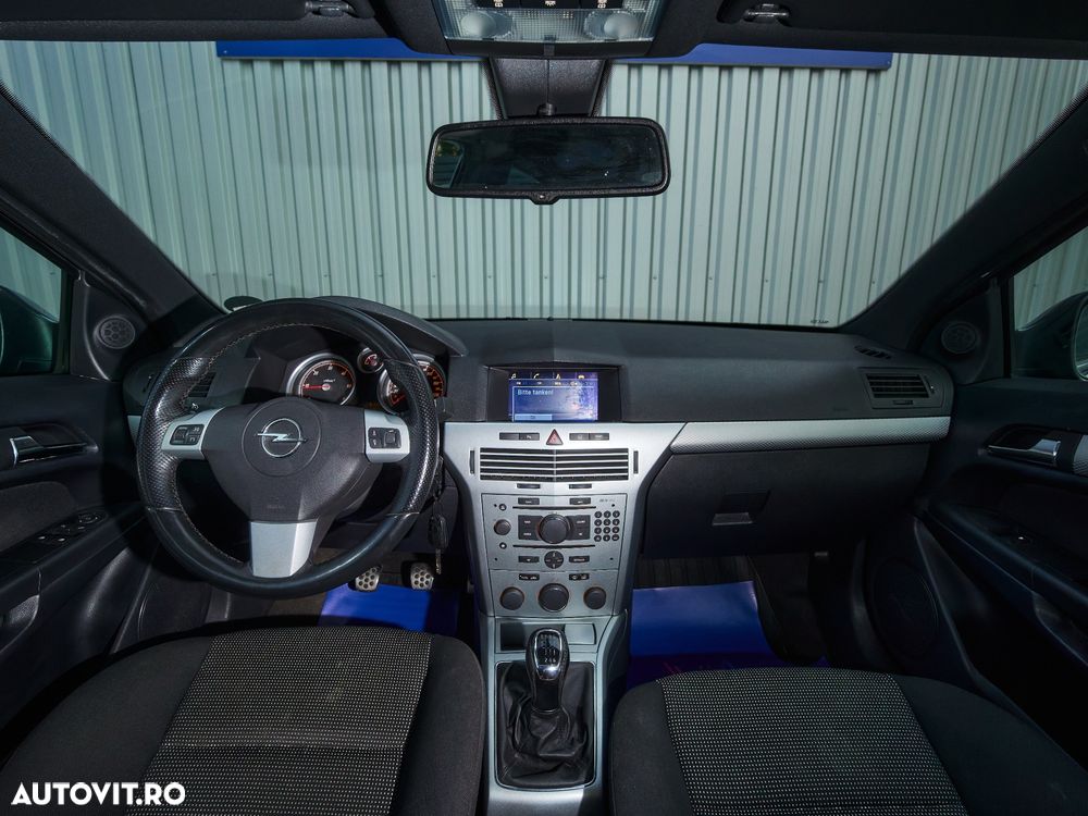 Opel Astra 1.9 CDTI DPF Cosmo - 7