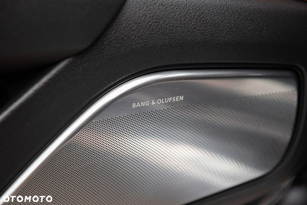 Audi A8 4.2 TDI Quattro - 24