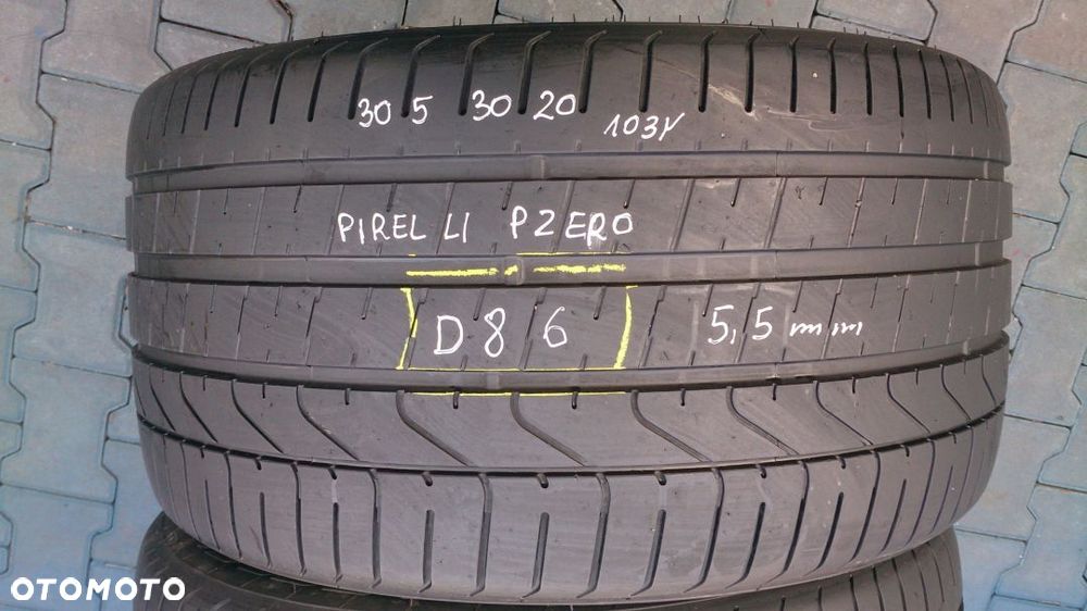Opona Pirelli P Zero  305 30 20   D 86 - 1