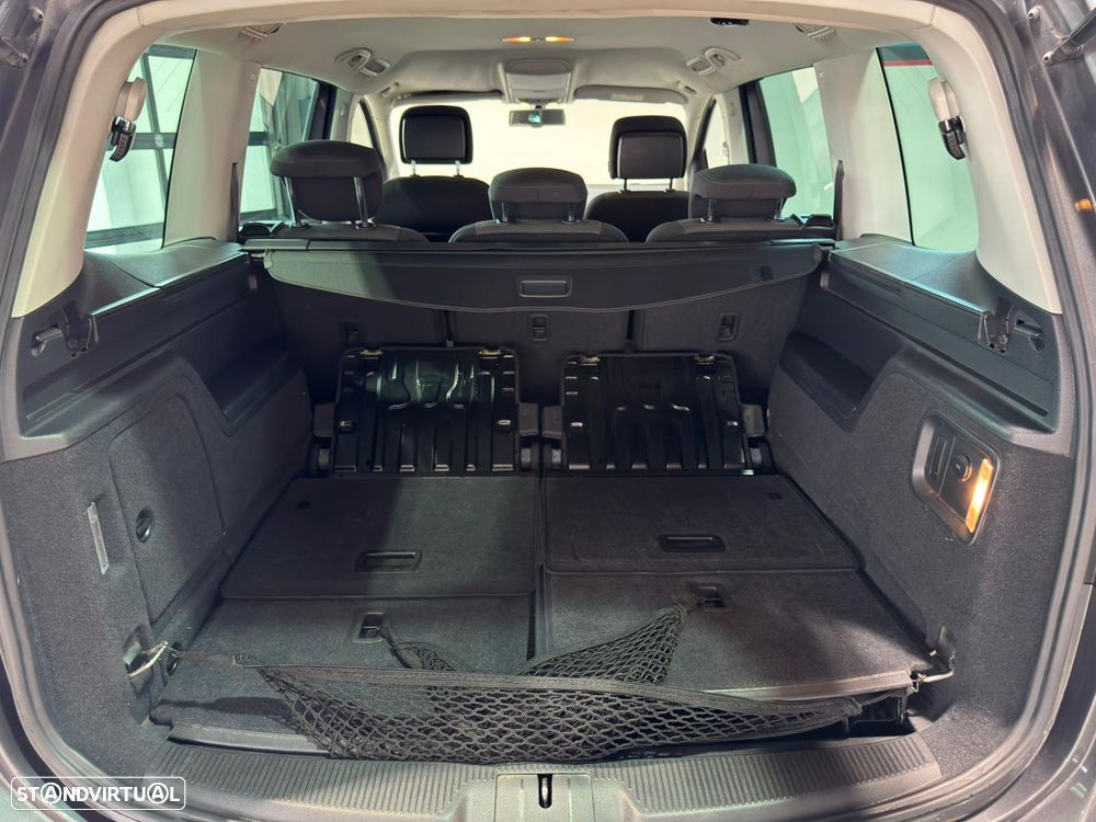 VW Sharan 2.0 TDI Confortline - 31
