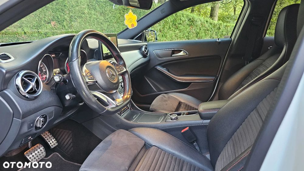 Mercedes-Benz Klasa E 200 BlueTEC 7G-TRONIC Avantgarde - 16