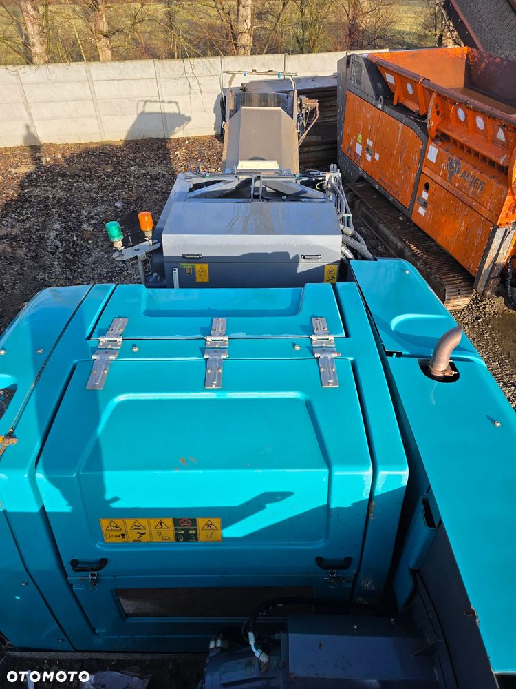 Powerscreen Premiertrak 330 - 18