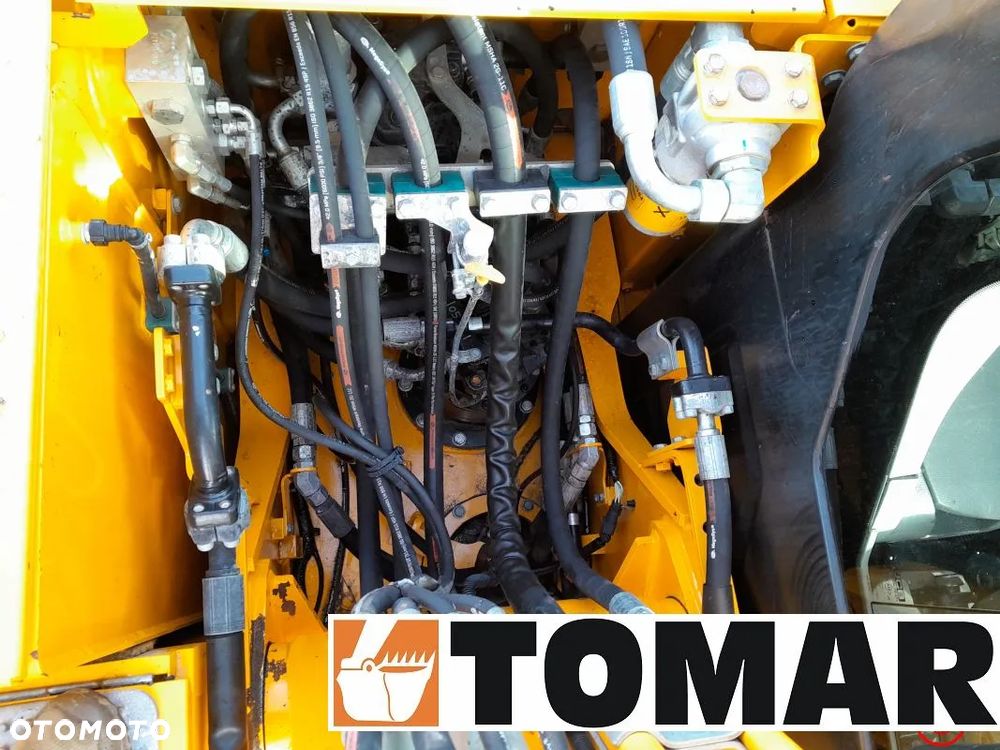 JCB 150X  HD 2021R 17 TON - 23