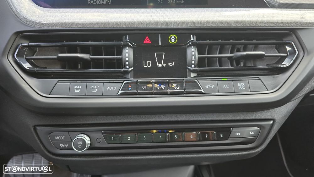 BMW 116 i Aut. Luxury Line - 49