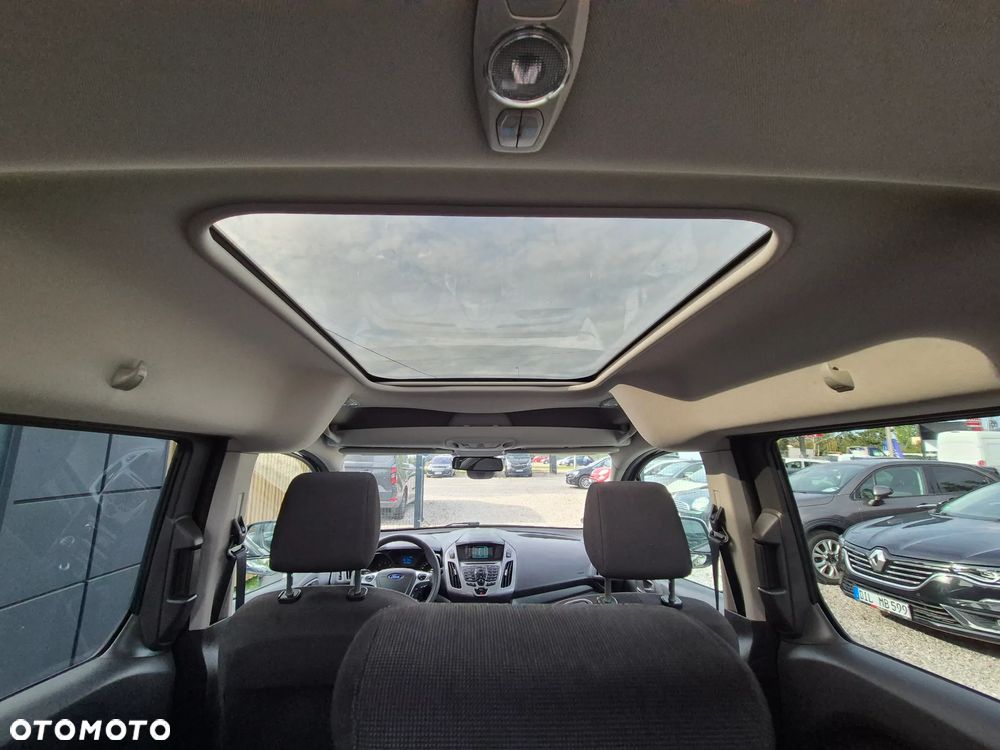 Ford Tourneo Connect Grand 1.6 TDCi Titanium - 32
