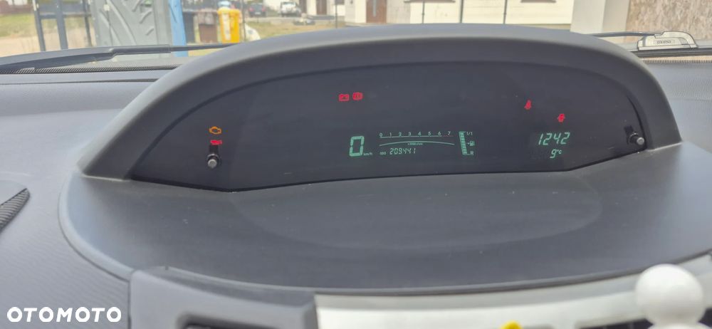 Toyota Yaris 1.3 VVT-i Luna - 12