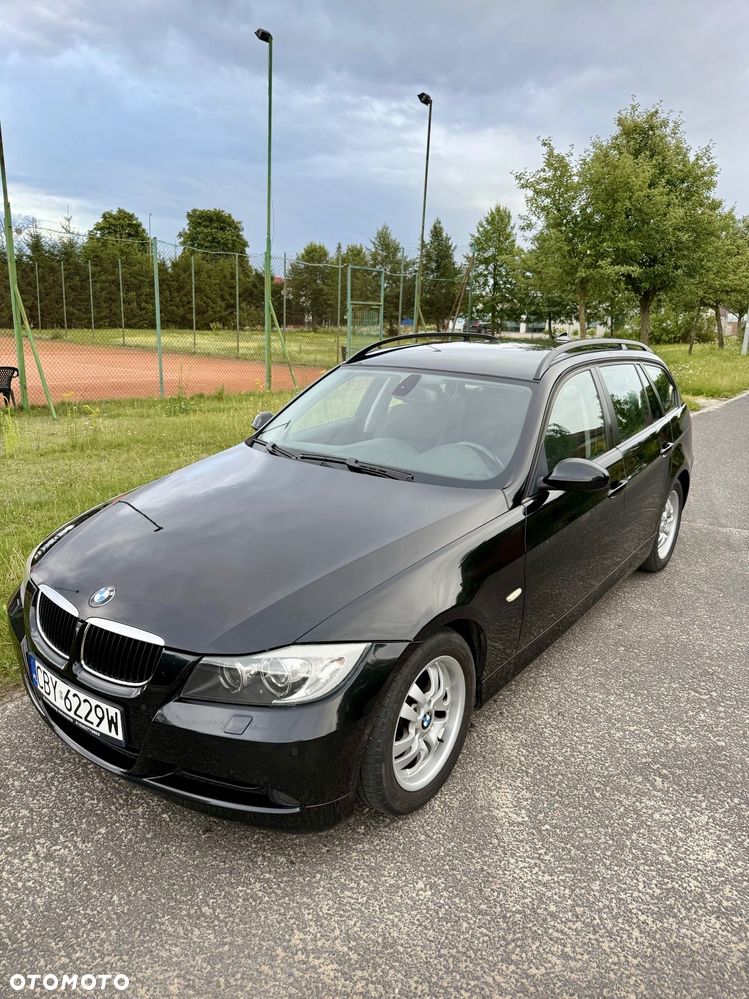 BMW Seria 3 - 1