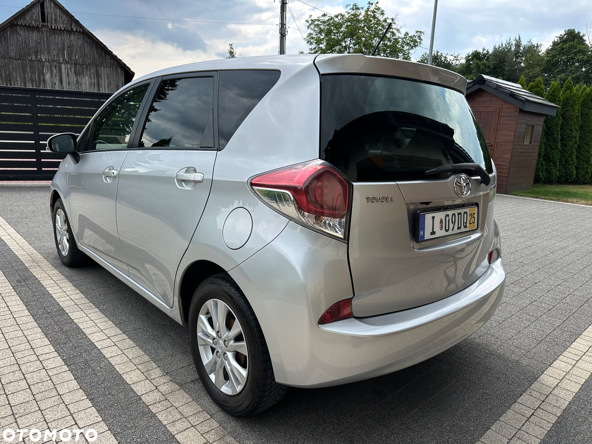 Toyota Verso S 1.33 VVT-i Multidrive Comfort - 13