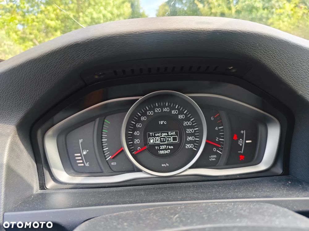 Volvo V60 D3 Drive-E Kinetic - 38
