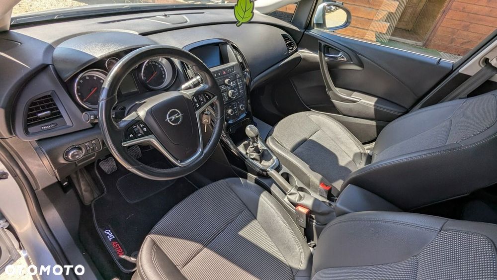 Opel Astra - 18