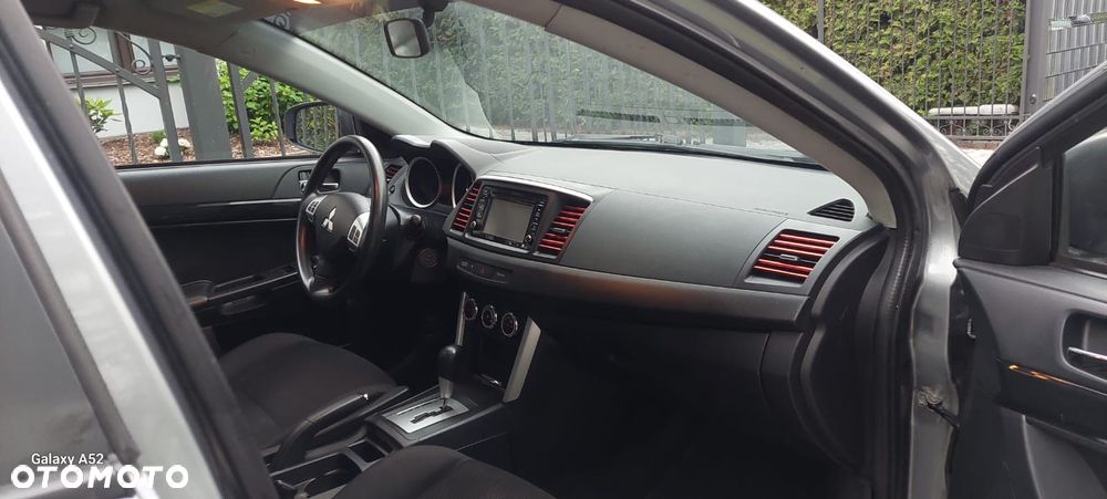 Mitsubishi Lancer - 3