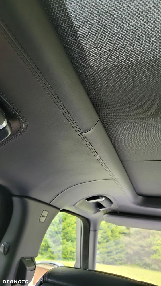 Land Rover Range Rover 4.4SD V8 AB Black - 13