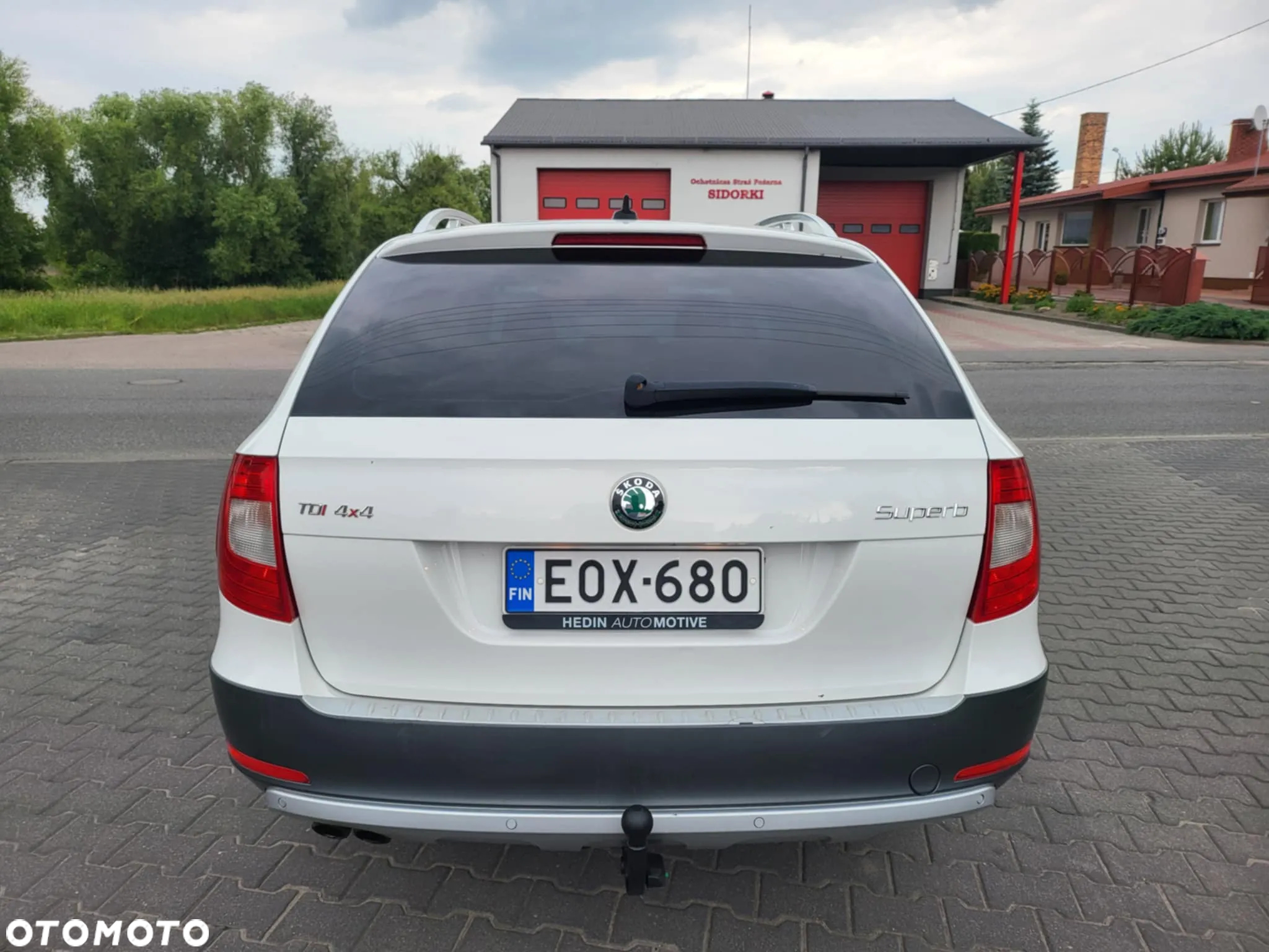 Skoda Superb 2.0 TDI Platinum Outdoor DSG - 2