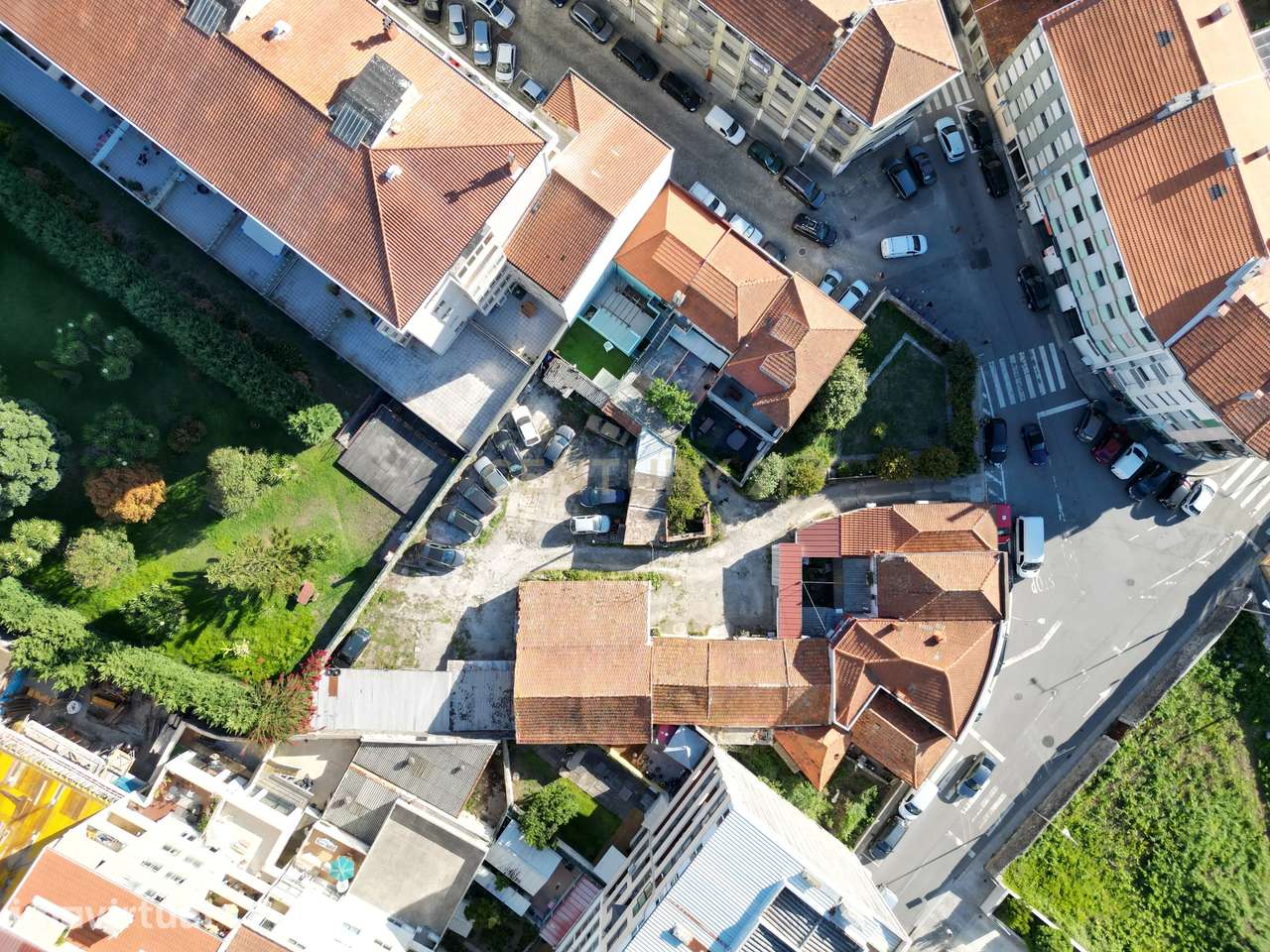 Terreno 1.600 m² de Construção no Porto com PIP | Projeto para 20-30 F - Grande imagem: 4/8