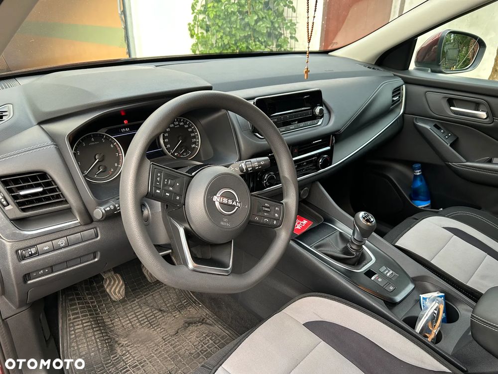 Nissan Qashqai 1.3 DIG-T Visia - 10
