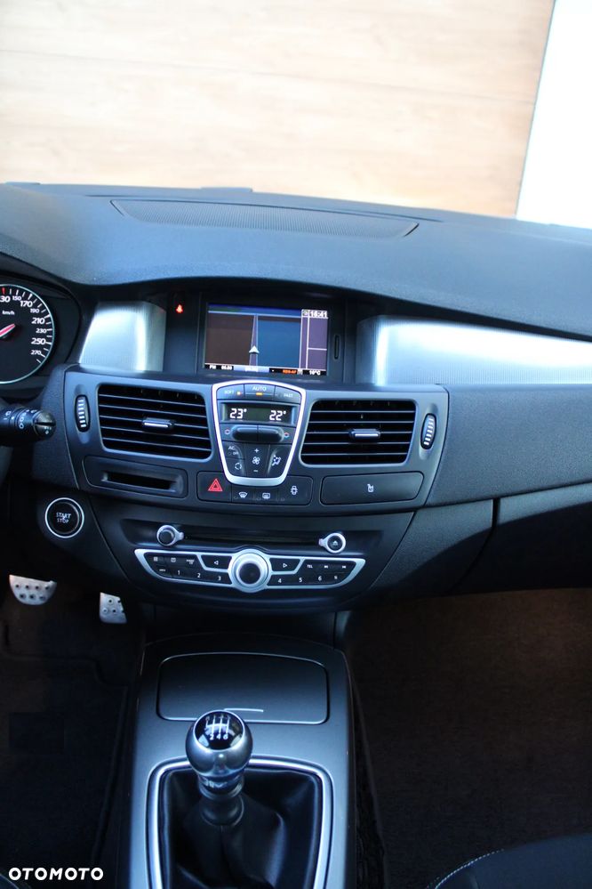 Renault Laguna Grandtour ENERGY dCi 130 FAP Start-Stop Limited - 9