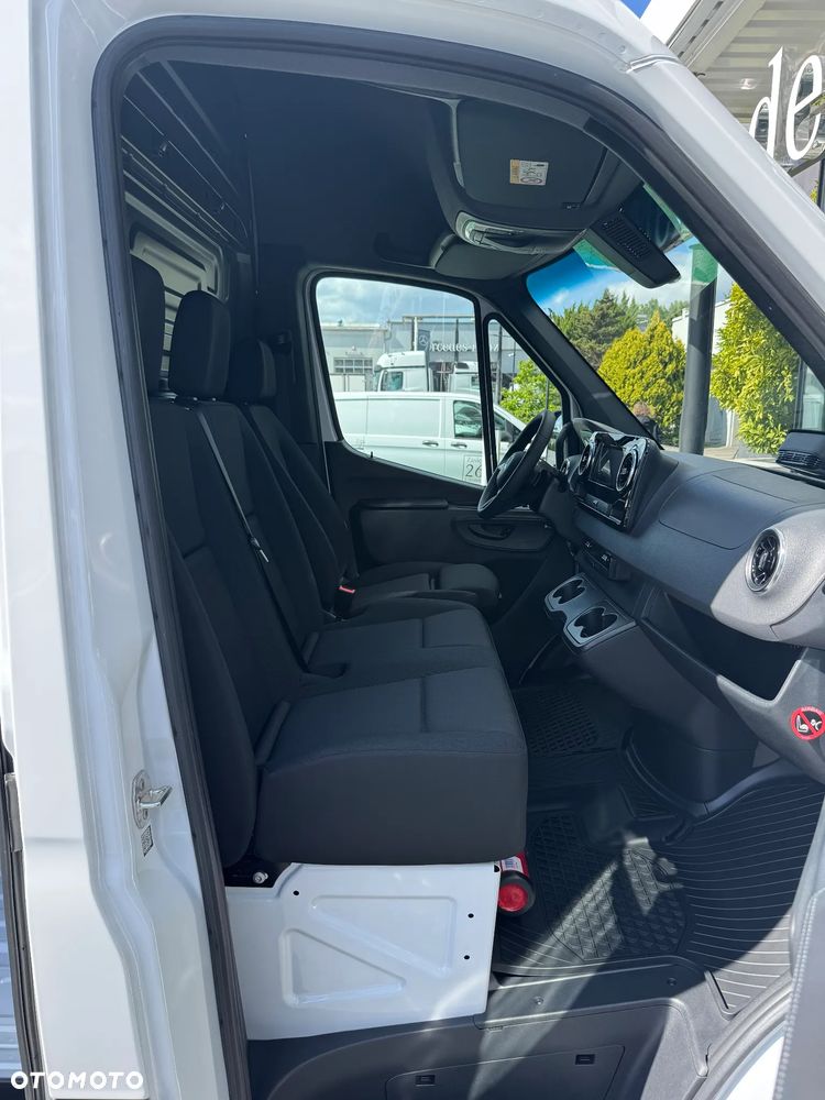 Mercedes-Benz Sprinter 317 CDI - 19