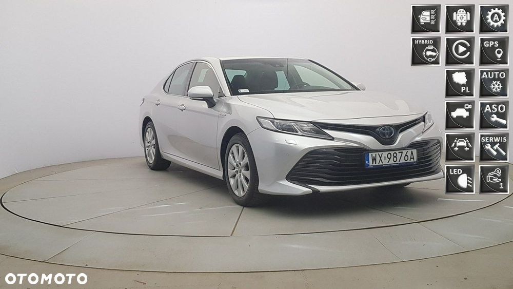 Toyota Camry - 1